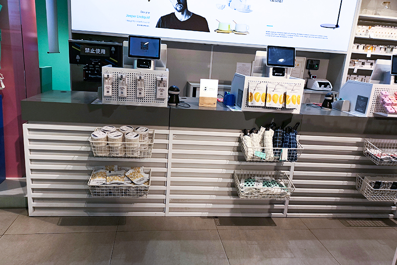 珠海精品店貨架，精品店陳列架，飾品貨架，展示貨架，大唐展示貨架，北歐風(fēng)貨架，三元店貨架