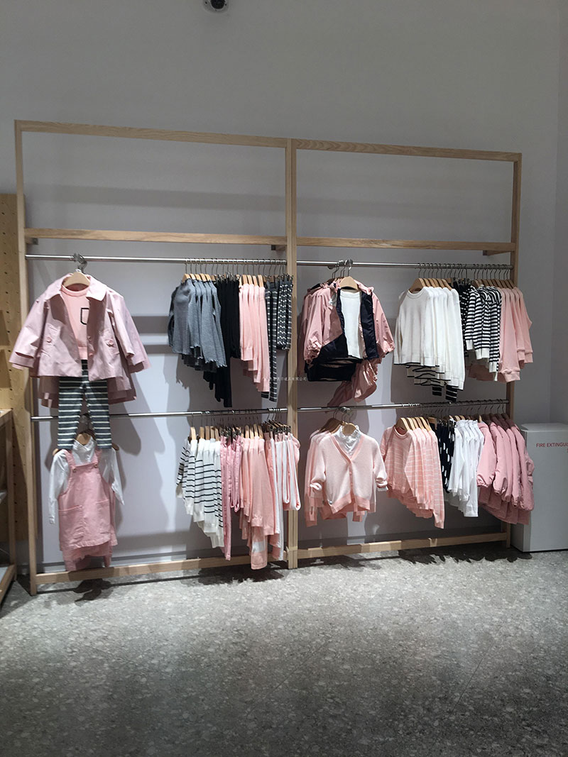 蘿崗小型服裝店貨架