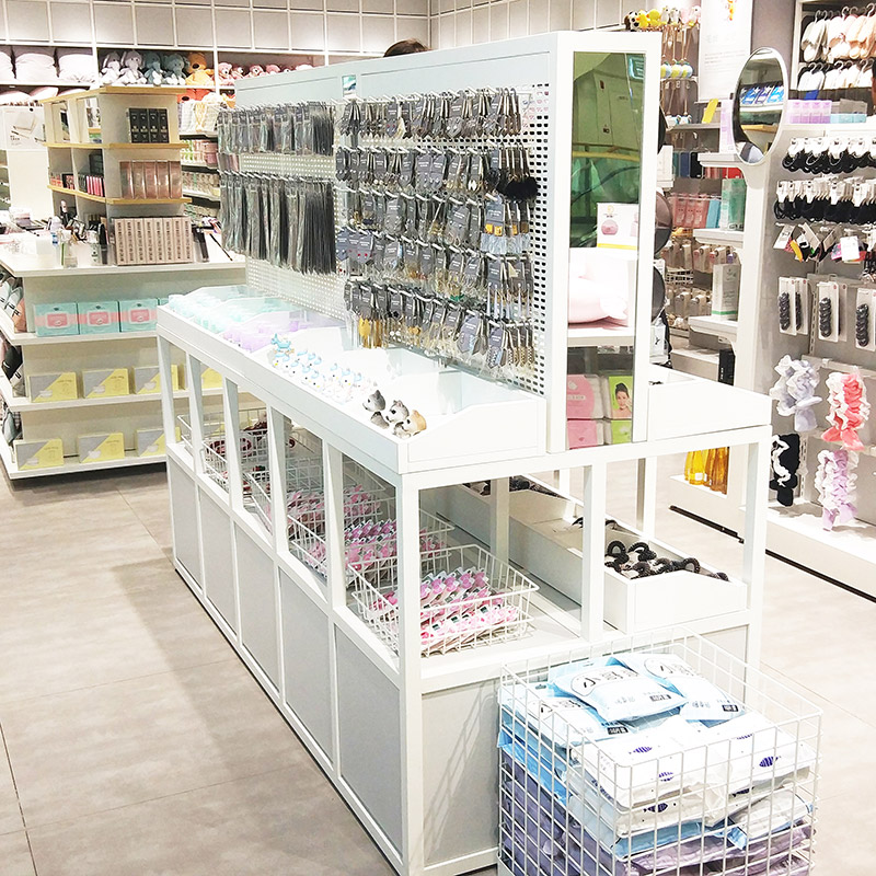 黑龍江廣州貨架諾米飾品展示柜耳環(huán)架子頭飾項鏈雙面中島展示架批發(fā) ?