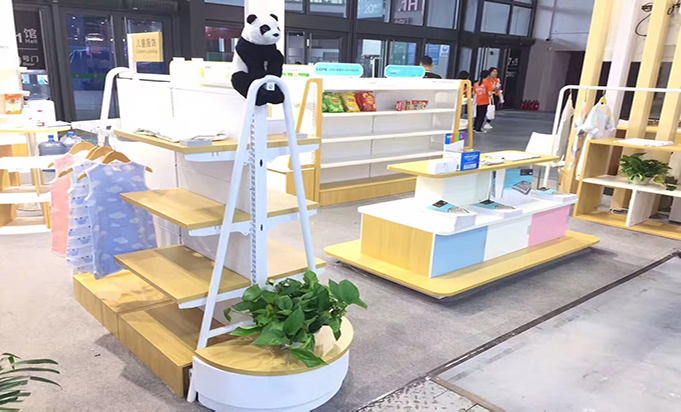 蘿崗嬰童用品店貨架案例展示