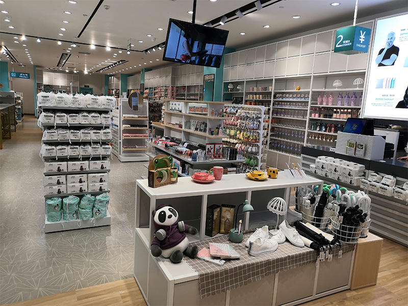 海珠定制精品店陳列架,10元店貨架,2元店陳列架