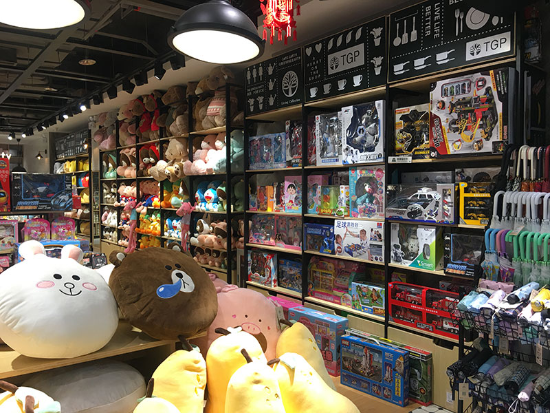 揭陽精品展示架,名創(chuàng)展示架,nome北歐風展示架
