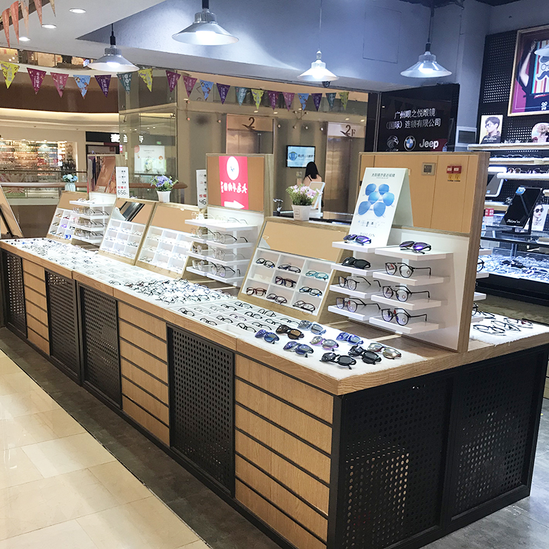 伶俐實(shí)體店貨架